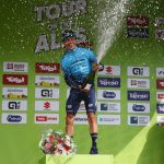Ciclismo, Tour of the Alps: Lopez infrange il sogno di Pinot