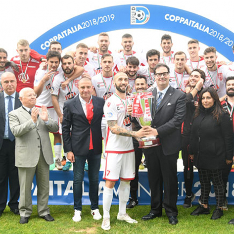 Calcio, Serie D: Dorato stende il Messina. Coppa Italia al Matelica