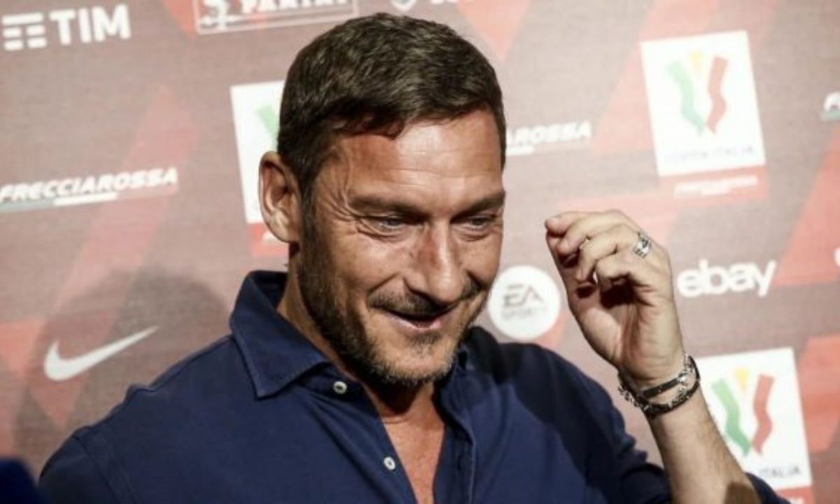 Serie A, il “nuovo Totti” gioca in Italia | Una Leggenda lo ha incoronato: davanti a lui un futuro roseo