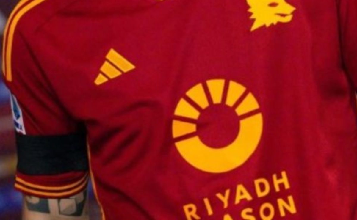 Siamo addolorati per la sua scomparsa: Roma, le lacrime non finiscono più | L’icona del club ci ha lasciati per sempre