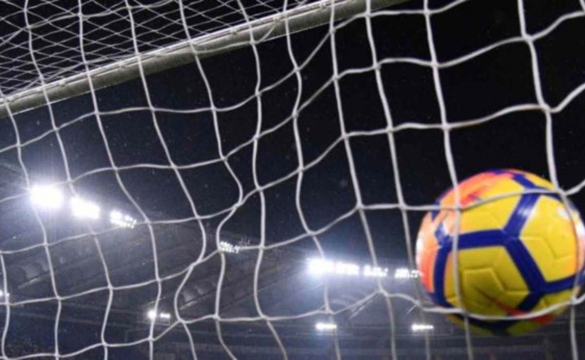 Siamo costretti a sollevarlo dall’incarico | Nuovo esonero in Italia: a saltare è la panchina nerazzurra