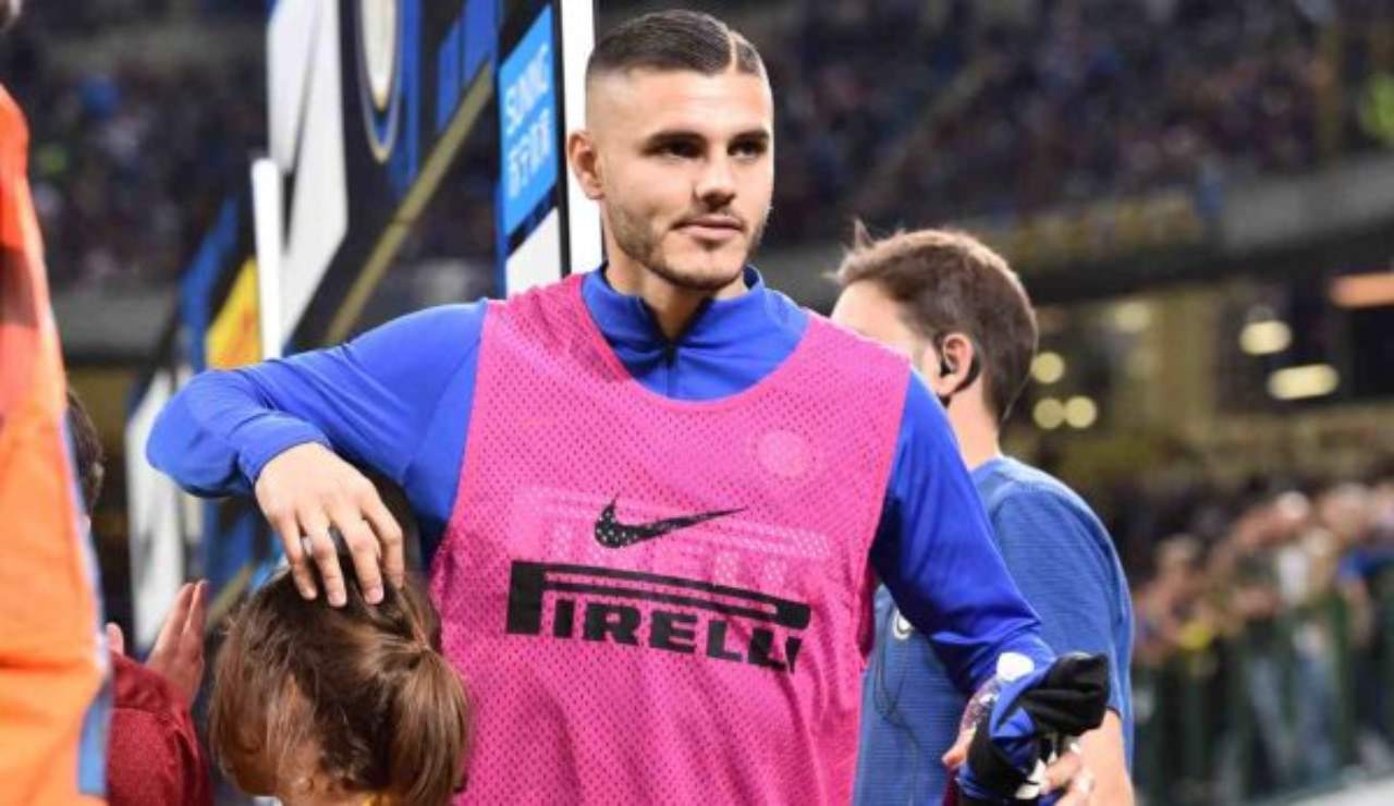 Icardi, che ne pensi di tornare in Serie A? Chiamata improvvisa per l’ex Inter: i rivali nerazzurri sono pronti a prenderlo