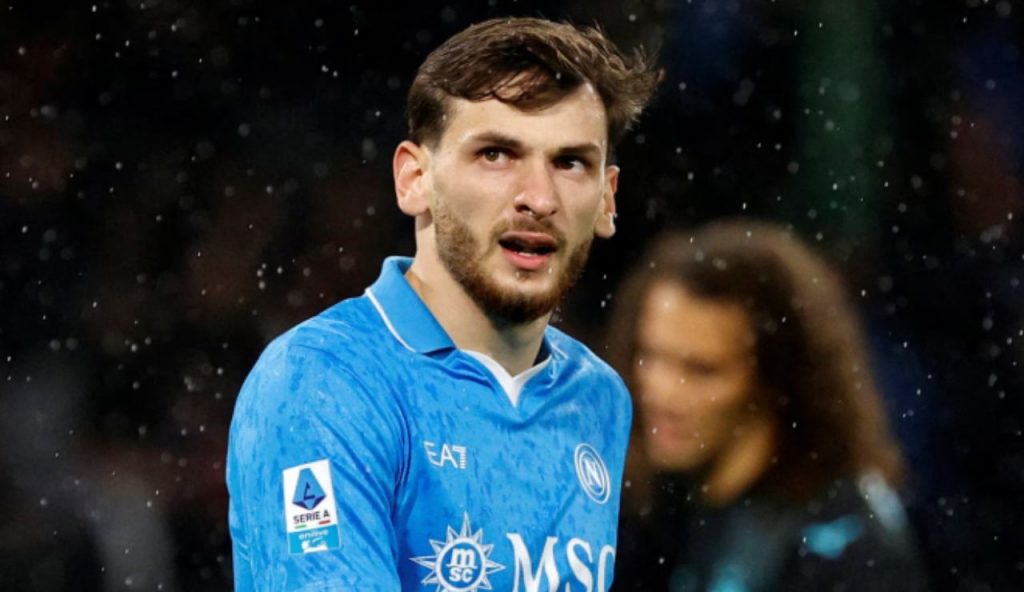 Napoli, il “nuovo Kvara” è già a Castel Volturno | Talento cristallino e classe a non finire: tifosi impazziti