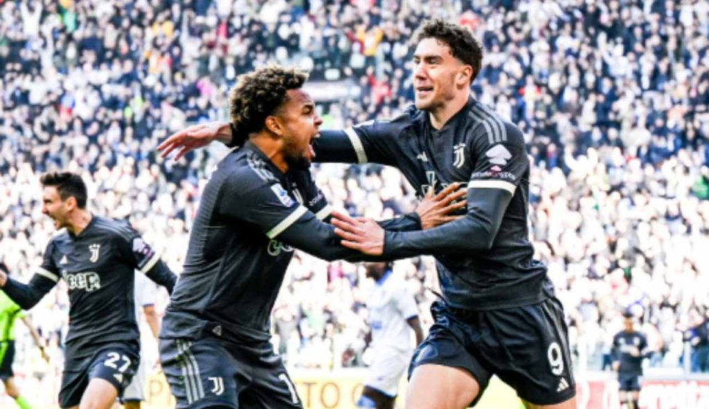 Juventus, dopo McKennie un altro rinnovo: firmerà fino al 2030 | Nel suo futuro c’è solo il bianconero